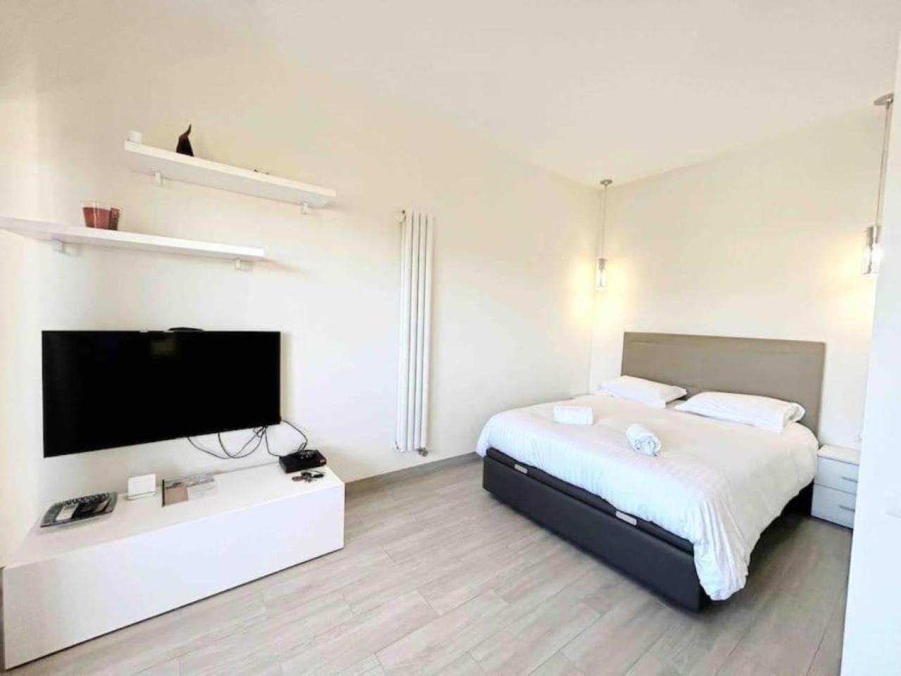 Il Gioiello : Apt 2 Pers, Clim, Piscine, Parking Antibes Exteriör bild