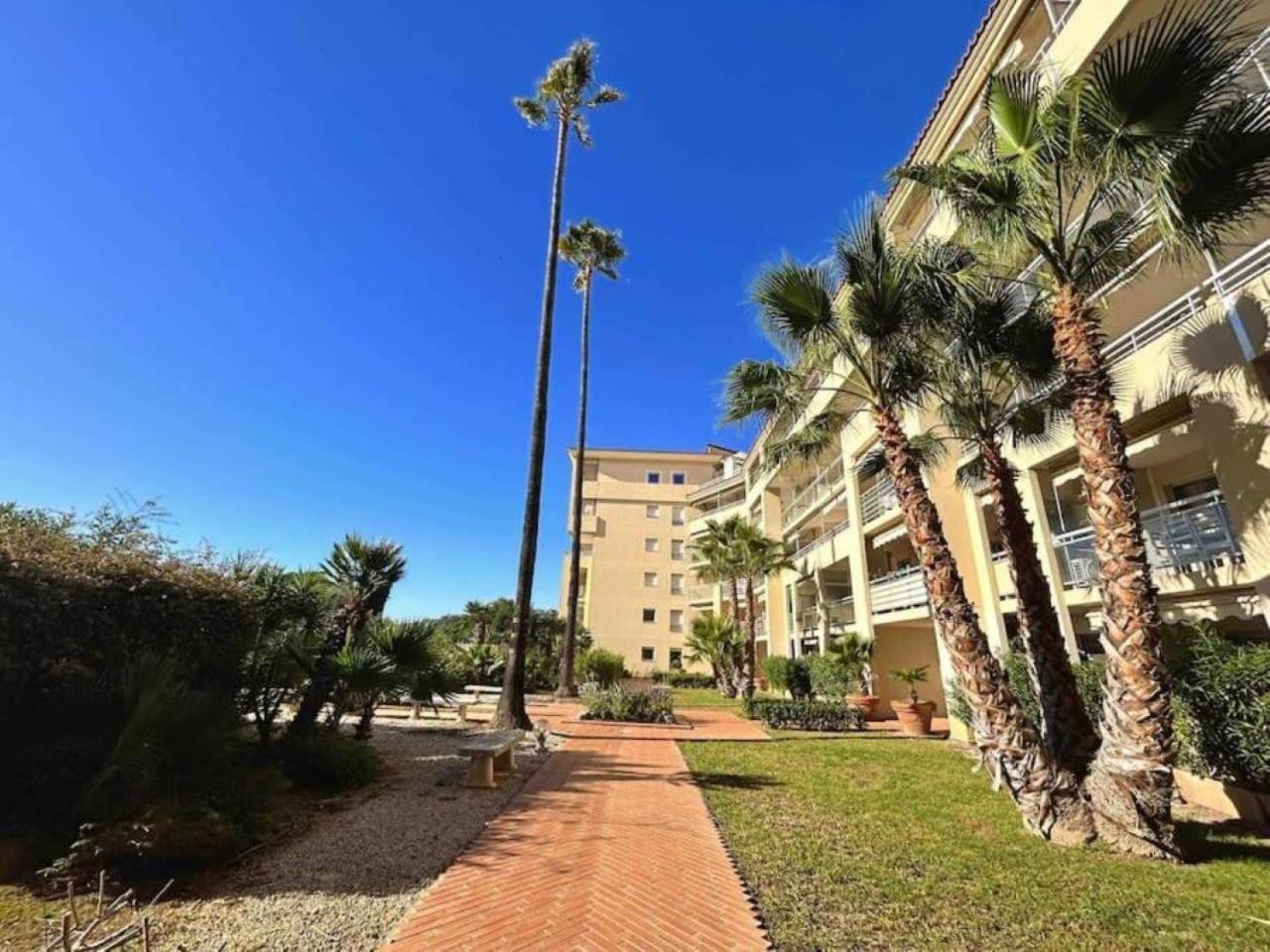 Il Gioiello : Apt 2 Pers, Clim, Piscine, Parking Antibes Exteriör bild