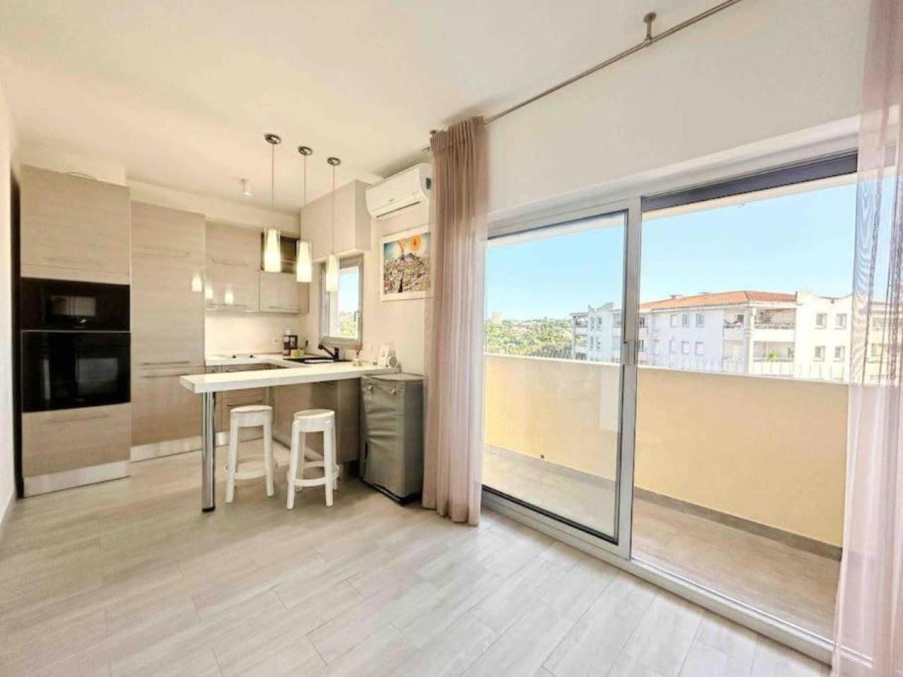 Il Gioiello : Apt 2 Pers, Clim, Piscine, Parking Antibes Exteriör bild